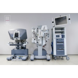 http://www.dol-med.pl/336-1804-thickbox/robot-chirurgiczny-davinci-si-.jpg